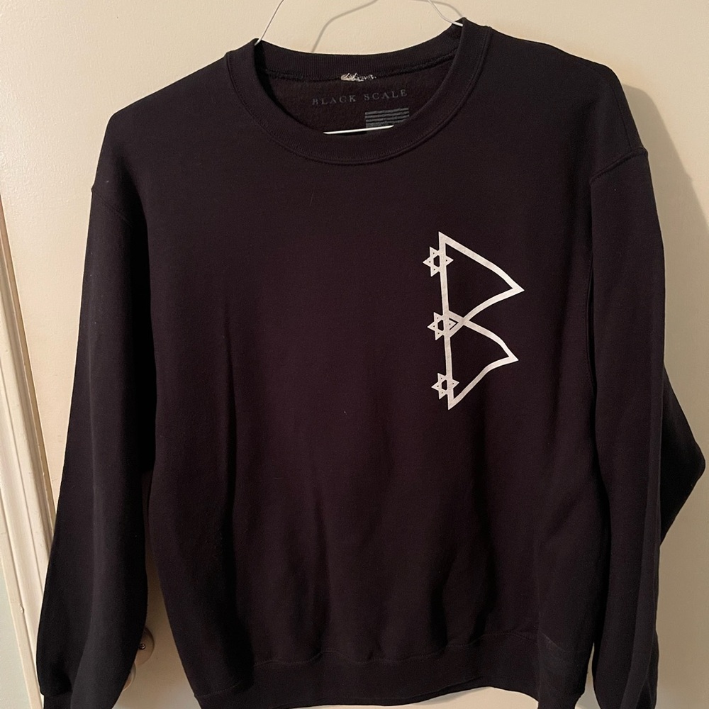 Black Scale Crewneck Sweater in Black with Geometric Design